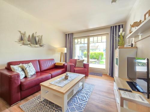 Dünenpark Binz Komfortplus Ferienwohnung mit 1 Schlafzimmer und Terrasse im Erdgeschoss 212 — 4-Star Luxury Hotel in Ostseebad Binz, Germany