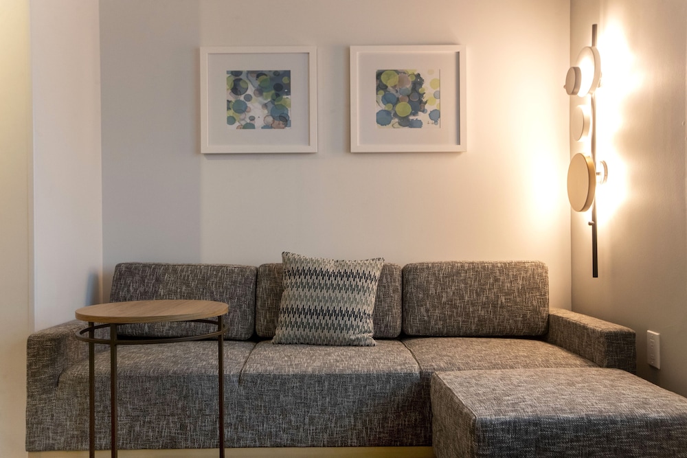 TownePlace Suites by Marriott Conroe - photo 7