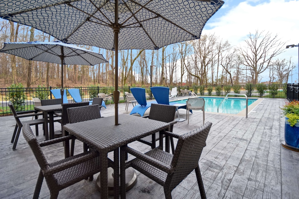 Hampton Inn Pleasant View TN - photo 25