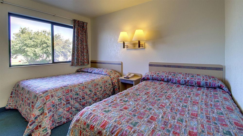 Motel 6 Sioux Falls - photo 6