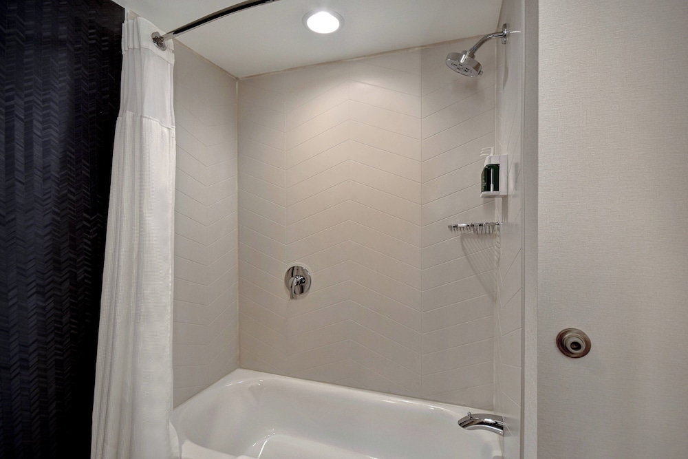 Fairfield Inn & Suites Las Vegas Airport South - photo 23