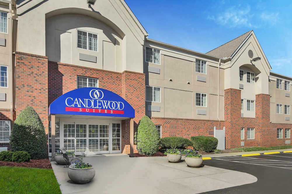 Candlewood Suites Raleigh Crabtree by IHG - photo 43