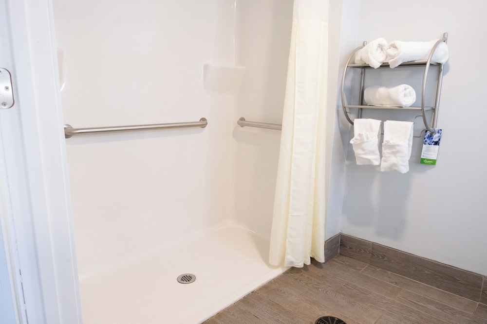 Envi Boutique Hotel Henderson Evansville South - photo 104