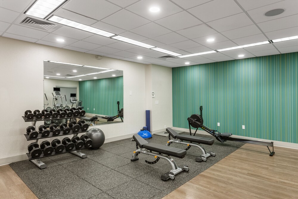 Holiday Inn Express Hotel & Suites Providence Woonsocket by IHG - photo 16