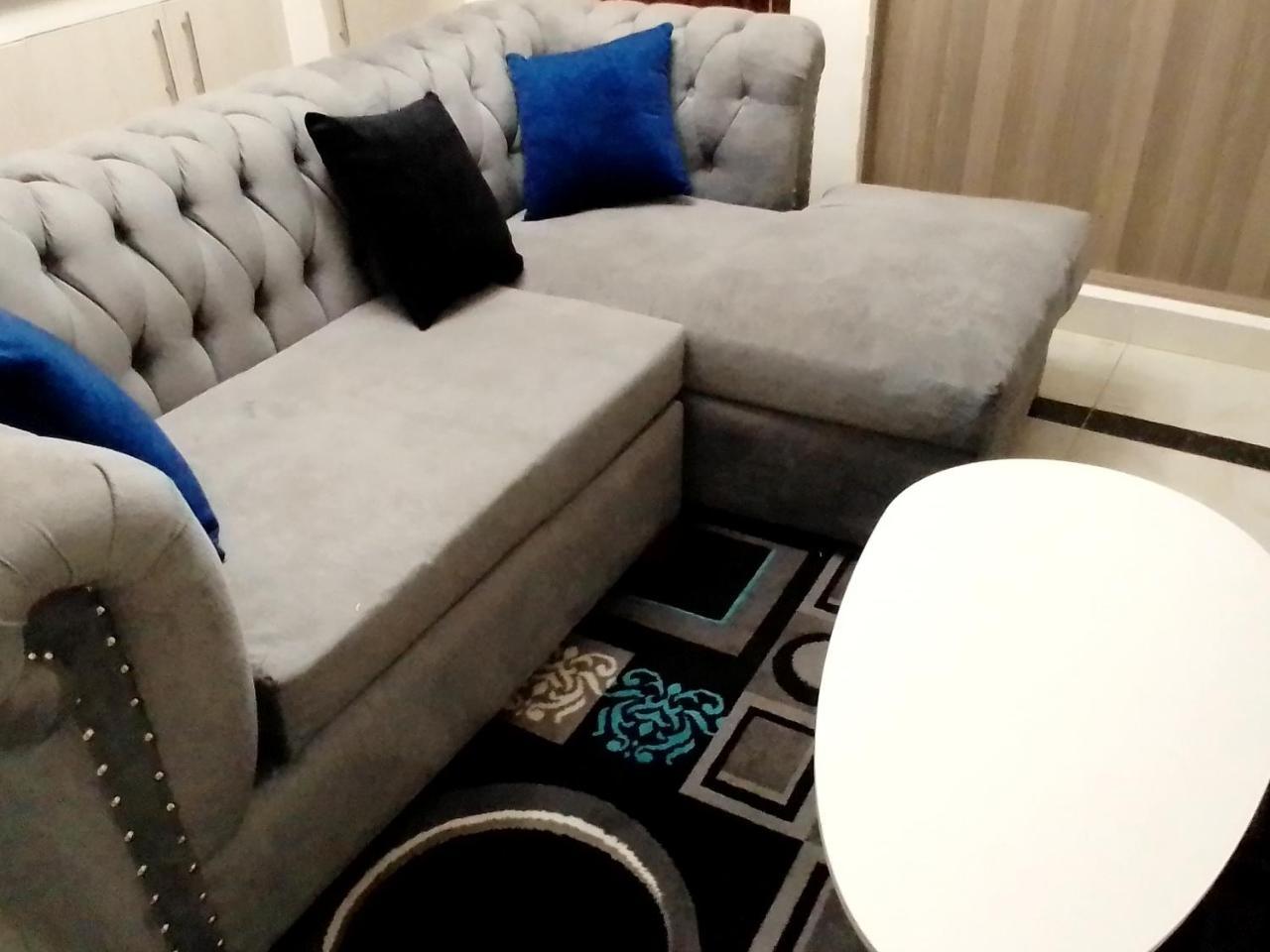 1 Bed Flat Sleeps 2 Parking Wifi
