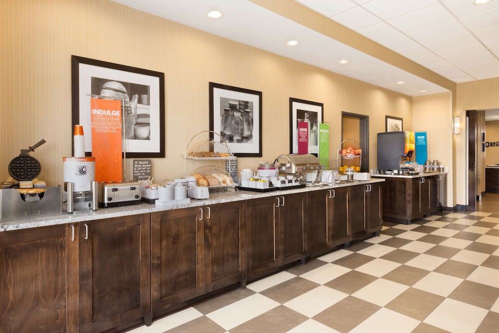Hampton Inn Spearfish - photo 22