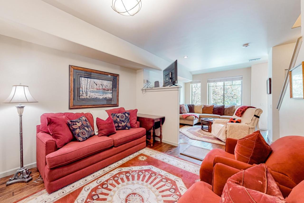 Sweet Retreat at Sweet Water — hotel in Hailey