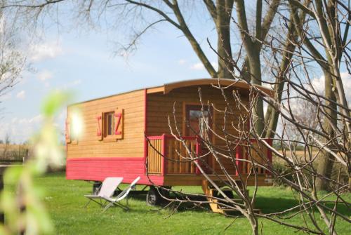 La Roulotte des Mohuques - last minute hotel in Unknown City