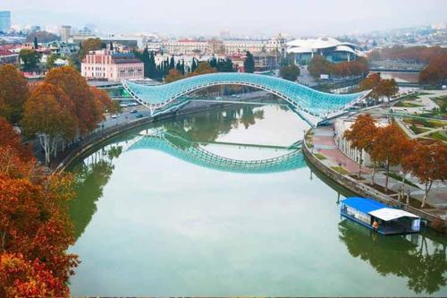 Heart of Ortachala 2Bedrooms with open view