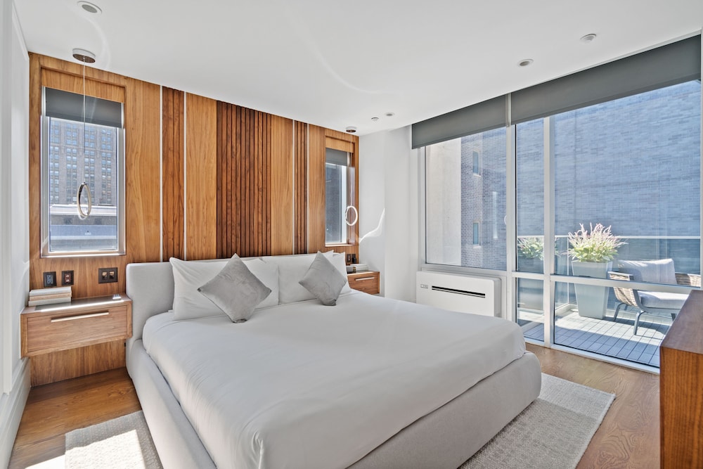 The Gotham Hotel - photo 22