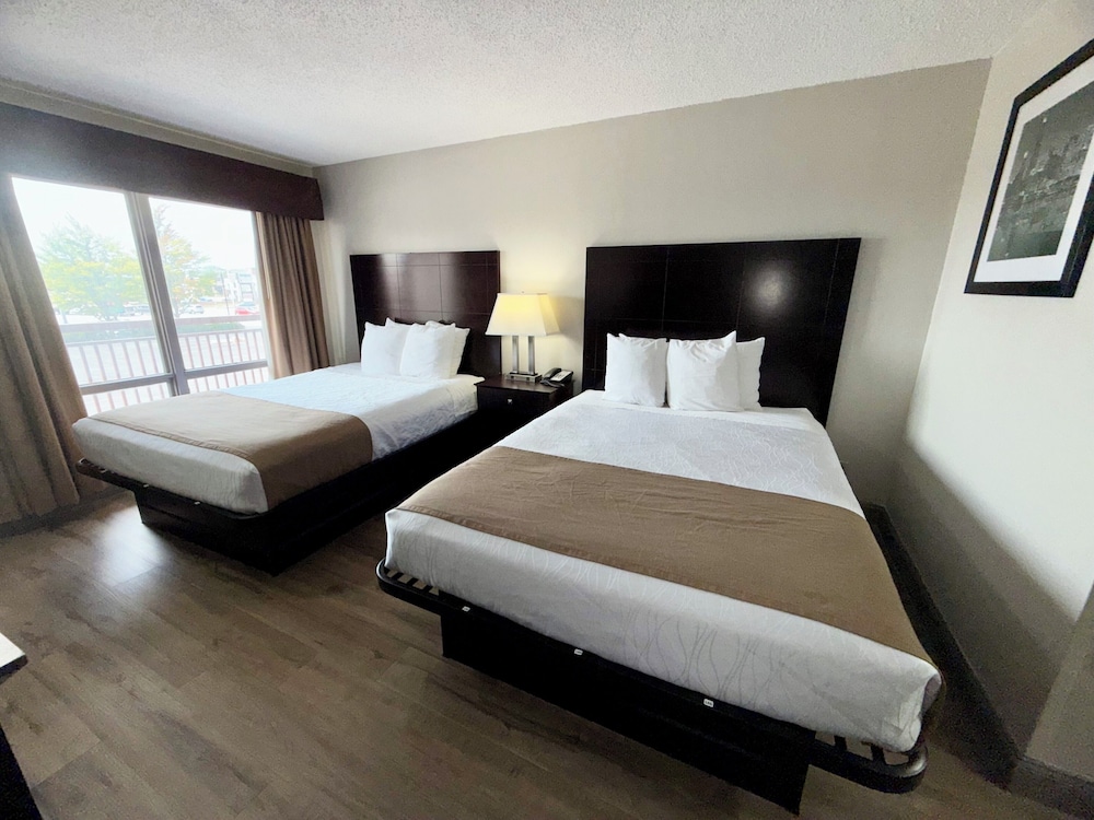 Days Inn by Wyndham St. Charles IL - photo 16