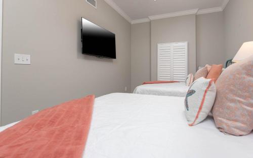Phoenix Gulf Towers 1104 4 Bedroom Condo - photo 22