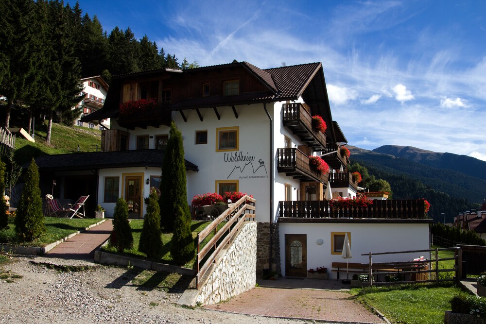 Waldheim Appartements — 4-Star Luxury Hotel in Bressanone, Italy