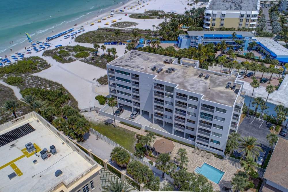 Siesta Sands Beach Resort 4th Floor With Elevator - photo 22