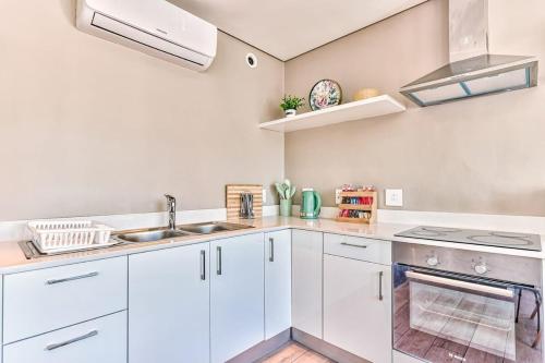 Senator Park Apartment