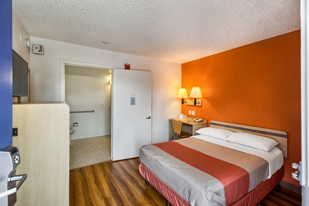 Motel 6 Everett WA South - photo 16