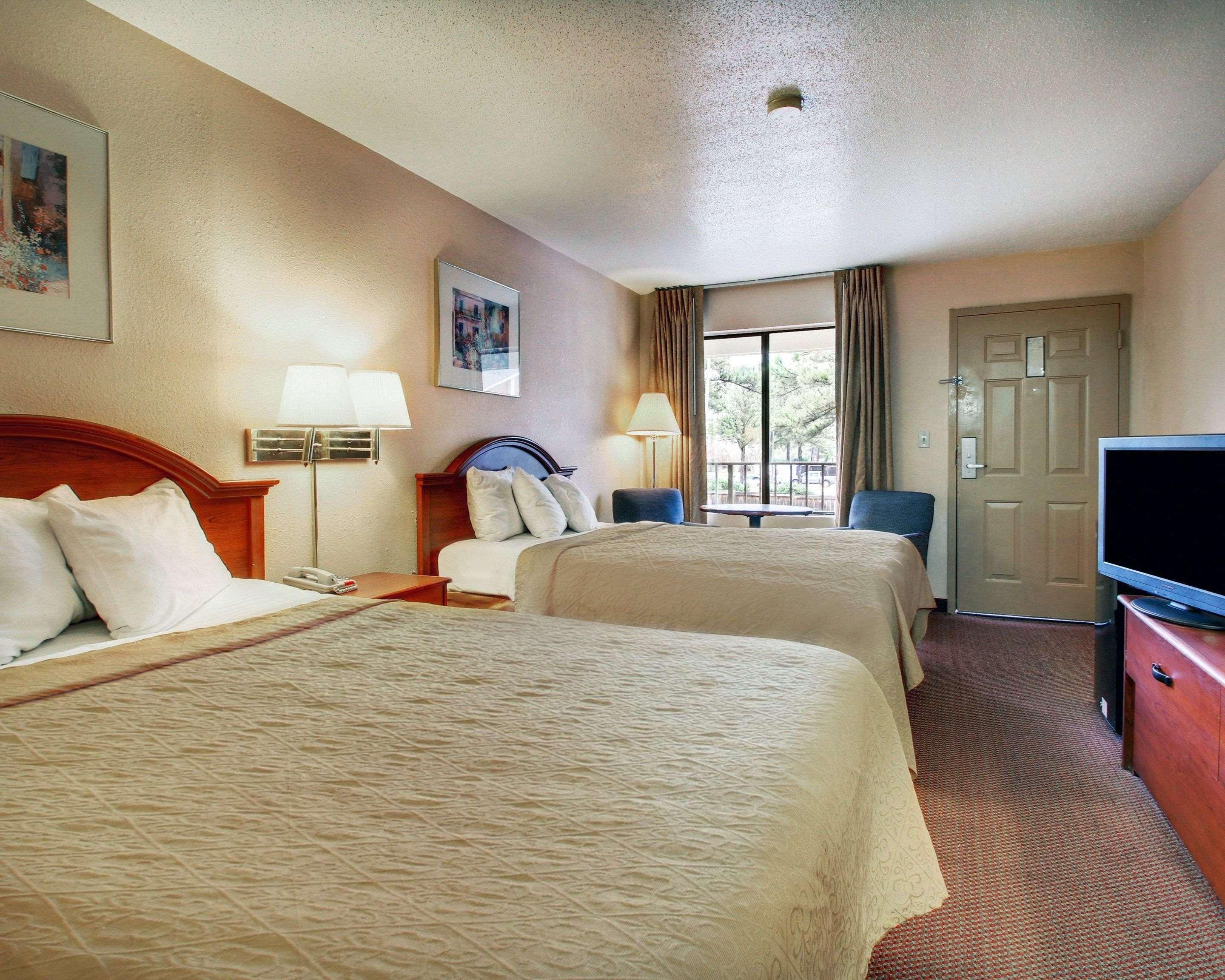 Rodeway Inn North - photo 9