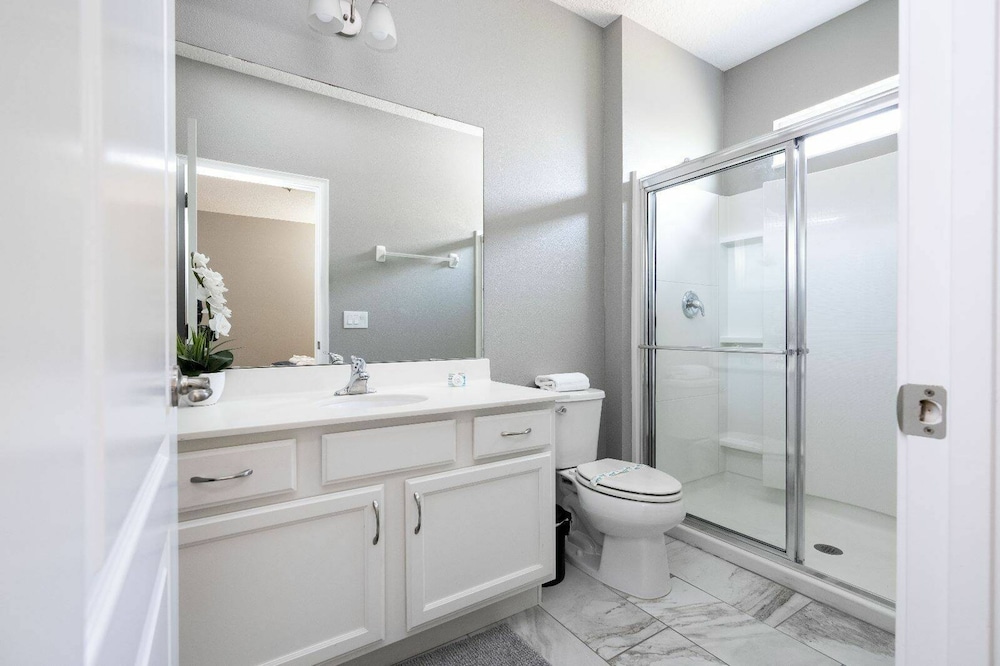 Solterra 12bd 11 5bat Sleeps24 Disney Pool Spa - photo 50