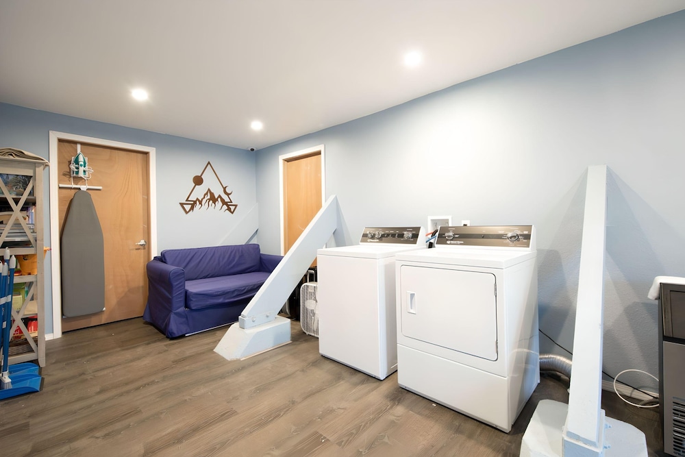 Wanderlust Inn - photo 46