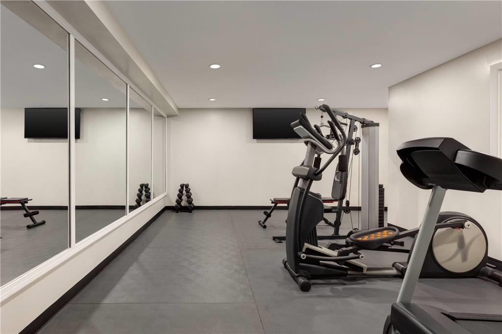 Baymont by Wyndham Branford New Haven - photo 6