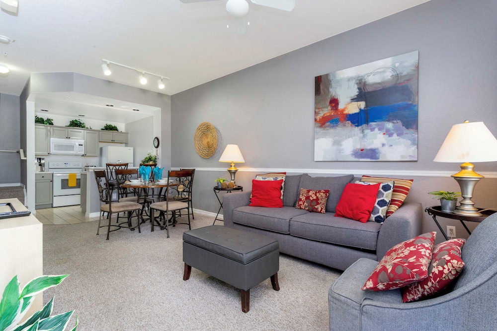 Stunning 3Bd Close to Disney @ Venetian Bay 105 - photo 6