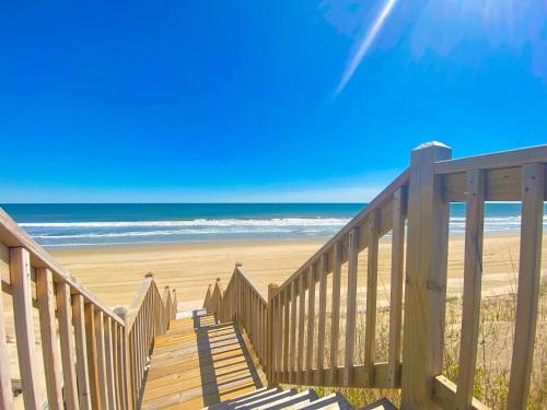 1227 Seven Shells in Unknown City, United States