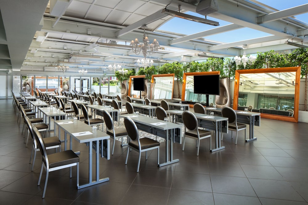 SLS Hotel a Luxury Collection Hotel Beverly Hills - photo 84