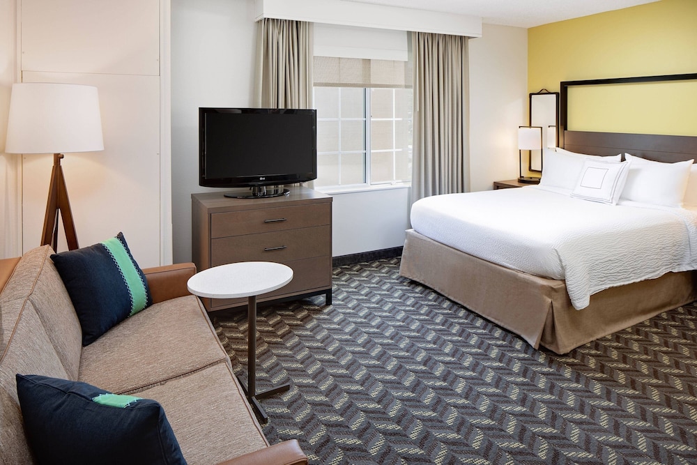 Residence Inn by Marriott Tysons - photo 8