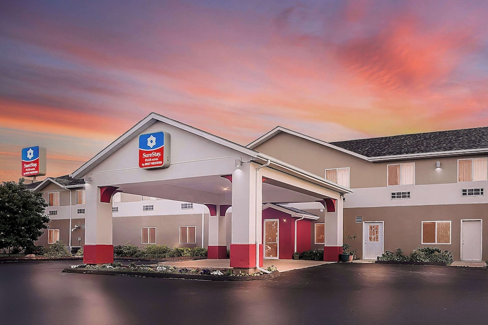 SureStay Plus Hotel by Best Western Bettendorf - photo 27