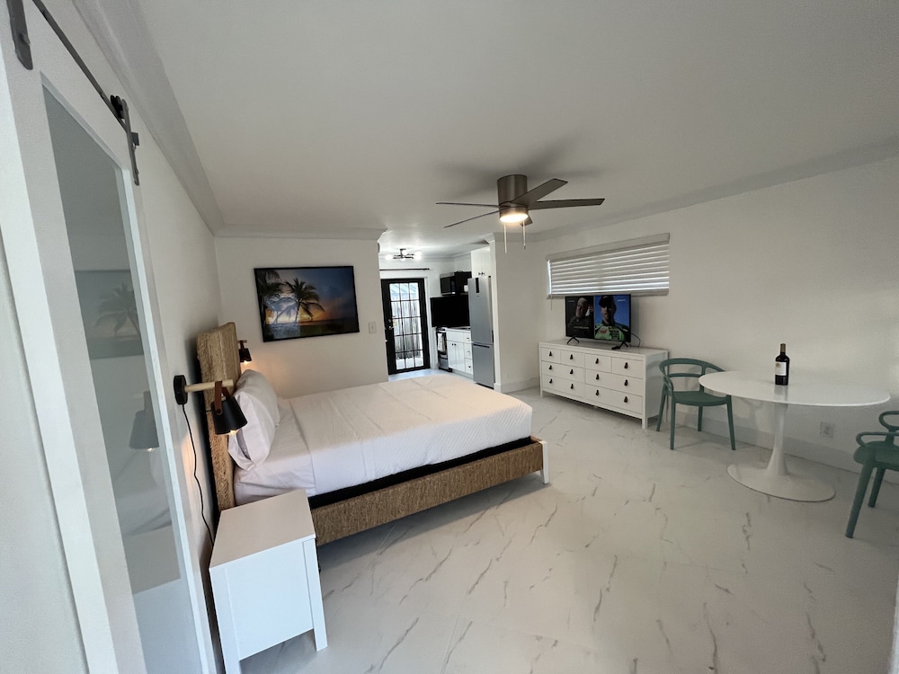 La Mer Suites - photo 3