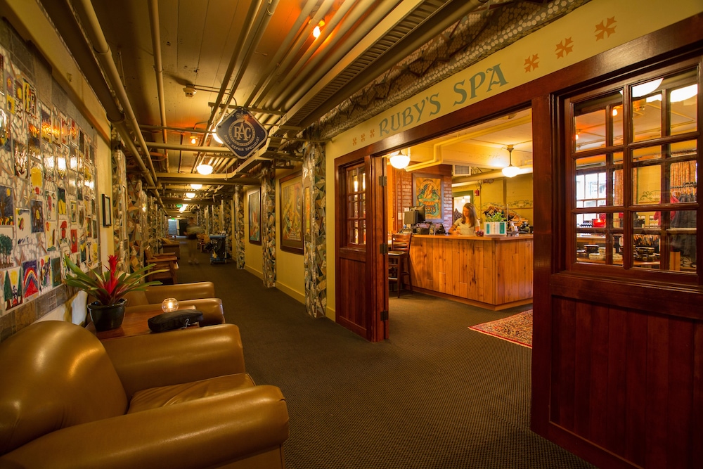 McMenamins Grand Lodge - photo 49