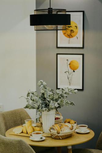Skyline Luxury Suites