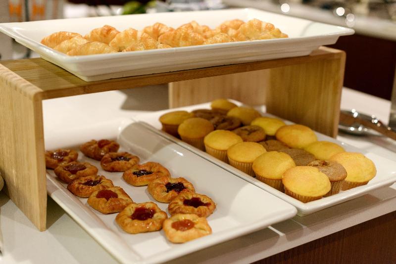 Crowne Plaza JFK Airport New York City - photo 25