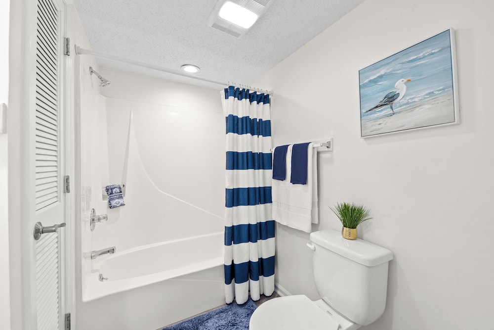 Sandpiper Beacon Beach Resort - photo 386