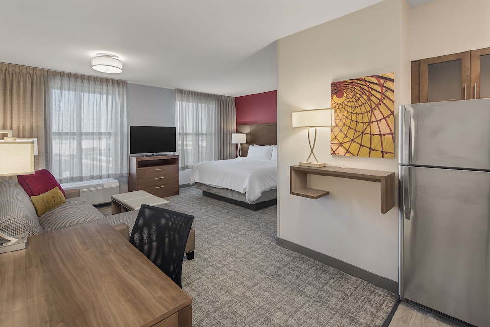 Staybridge Suites Florence Civic Center by IHG - photo 9