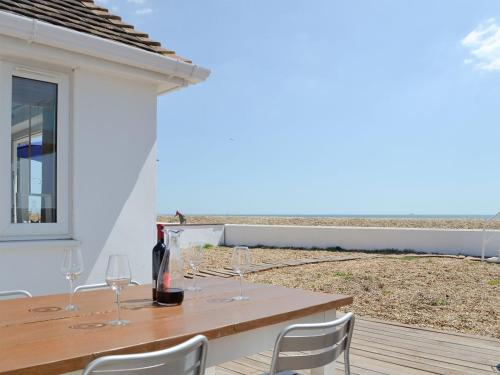 Salty Lodge — 4-Star Luxury Hotel in South Hayling, United Kingdom