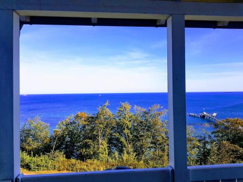 Residenz Seeblick Studio 22 mit Blick auf die Kreidefelsen — 4-Star Luxury Hotel in Ostseebad Sellin, Germany