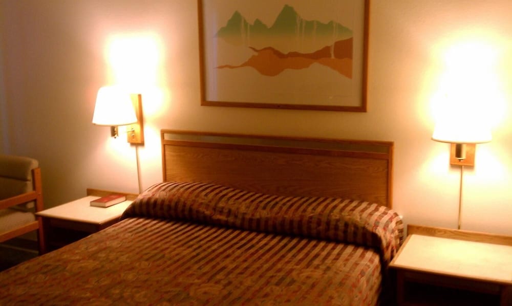 Colorado River Value Inn - photo 15