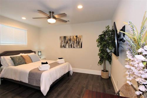 Secluded & Quiet Guest House Cherry Valley Morongo — 4-Star Luxury Hotel in Cherry Valley, United States