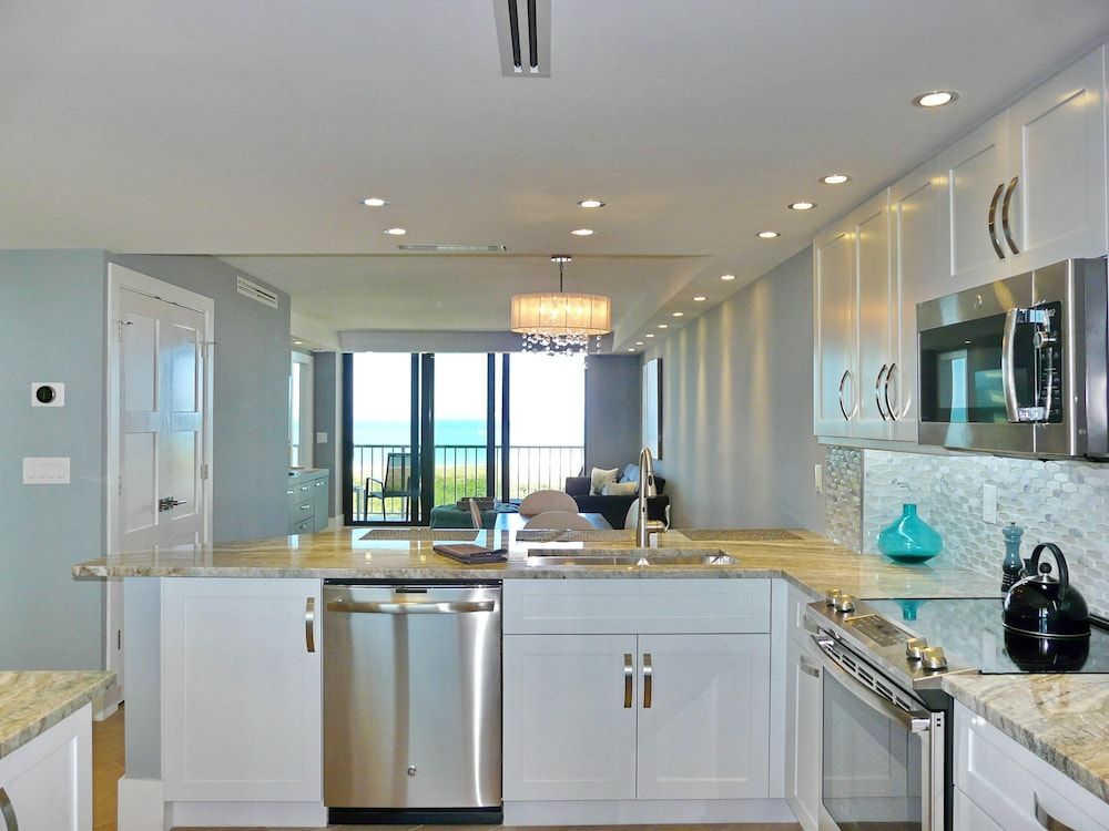 South Seas Tower 3 1202 - photo 8