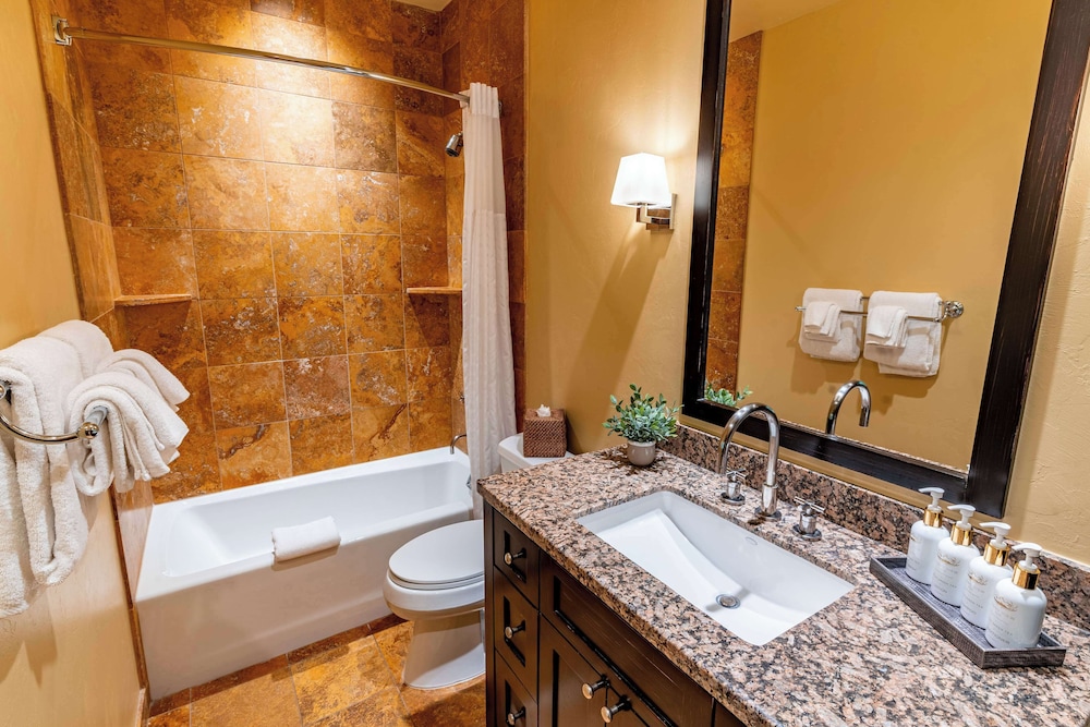 Snow King Resort Hotel & Luxury Residences - photo 67