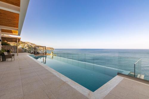 Rocca al Mare Seaside Villas — 4-Star Luxury Hotel in Palekastro, Greece