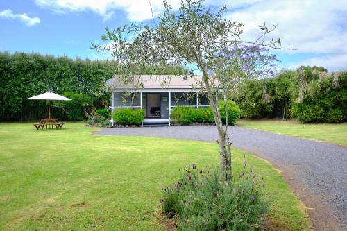 Kendall Cottage Kerikeri New Zealand — 4-Star Luxury Hotel in Kerikeri, New Zealand
