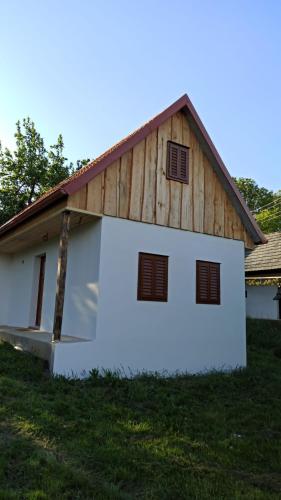 Kellerstöckl am Sauerberg 27 — hotel in Moschendorf