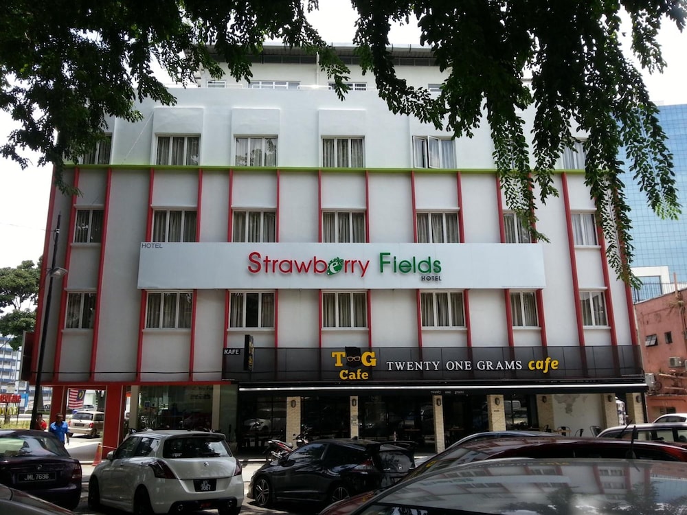 Hotel Strawberry Fields - last minute hotel in Petaling Jaya
