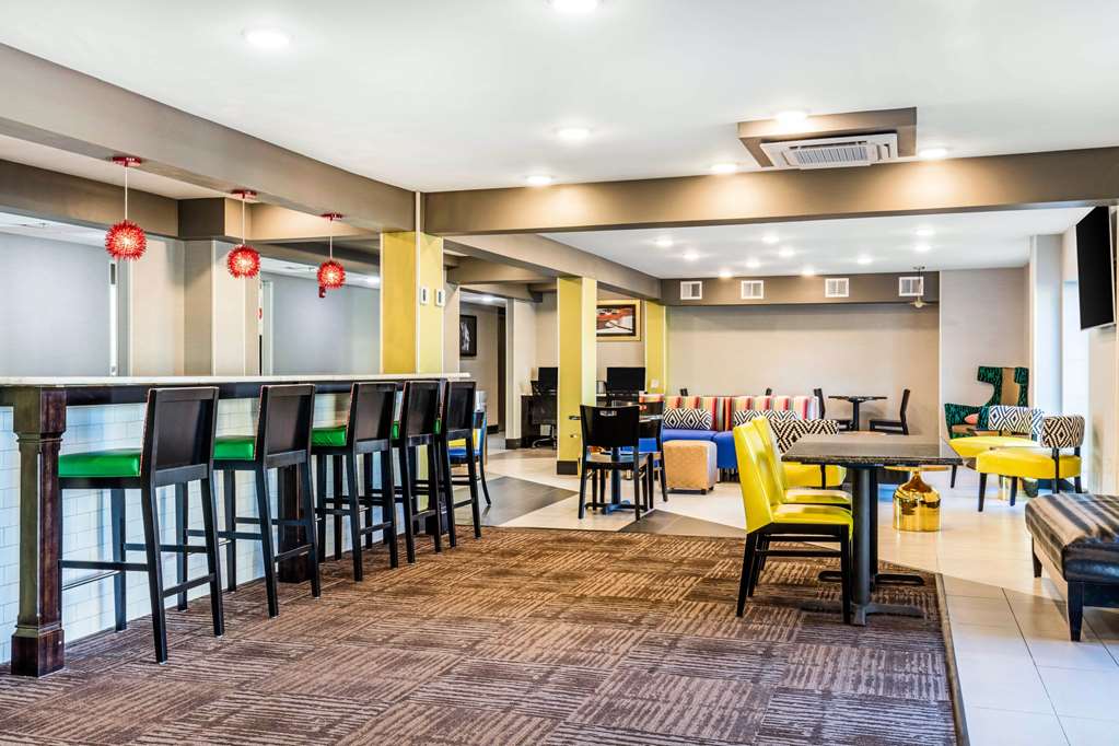 Comfort Inn Memphis Airport West - photo 5