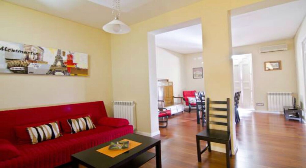 MC Yolo Apartamento Ronda Atocha Madrid hotel