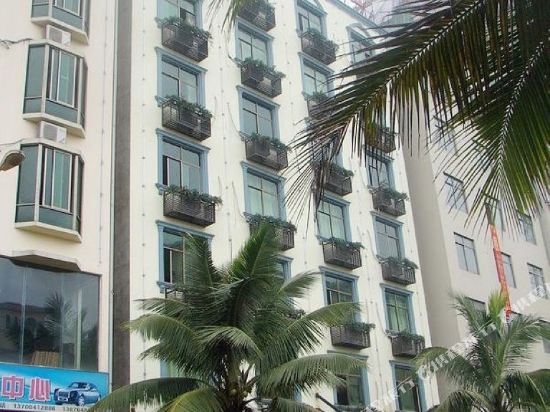 Junlong Express Hotel - carbon neutral hotel in Haikou
