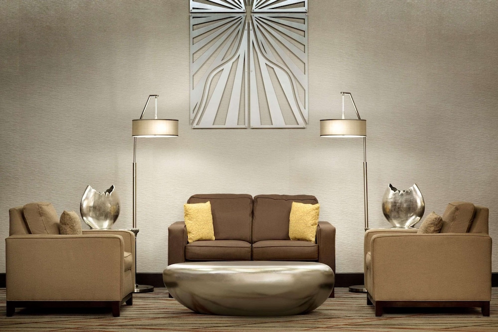 Radisson Hotel Akron Fairlawn - photo 3