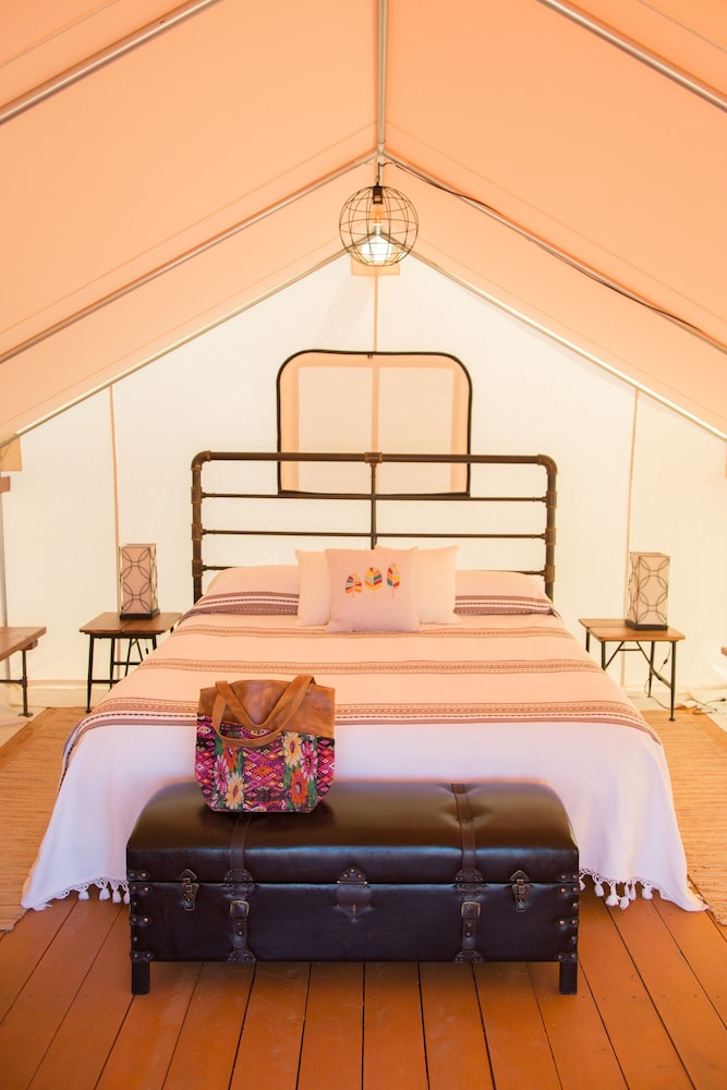 BaseCamp 37 - photo 4